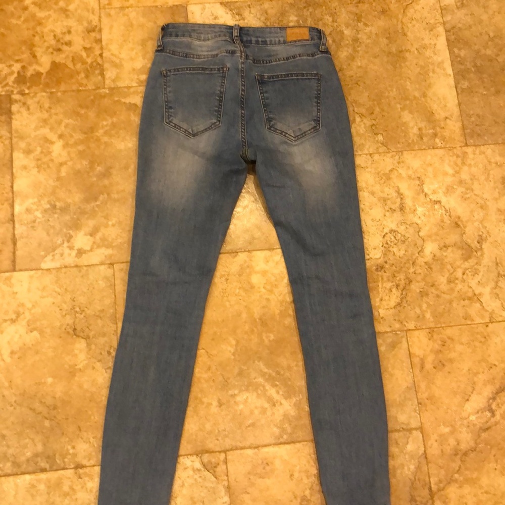 Jeans - Picture 3 of 4